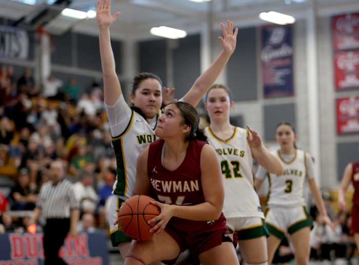 Cardinal Newman girls BB 61, San Ramon Valley 55 NCS Open championship by Dennis Lee 2-24-24022420244 (3)